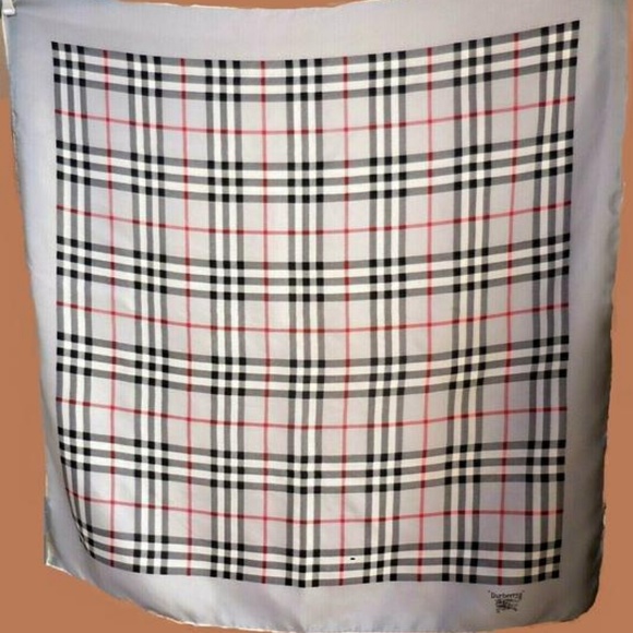 Burberry Blue/Red/White/Black Plaid Haymarket Nova - Picture 7 of 8